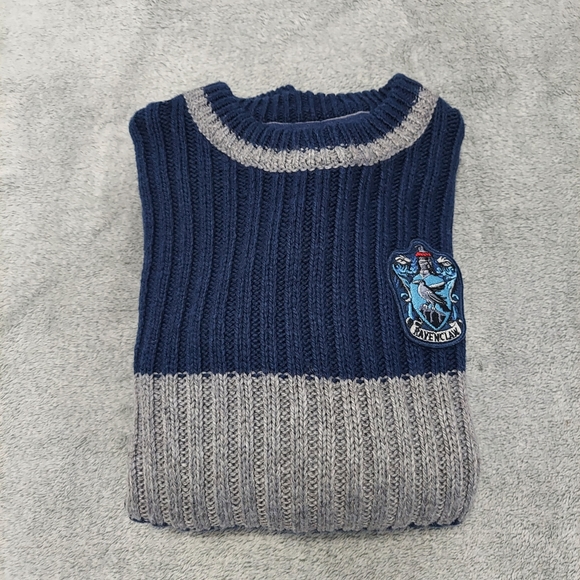 Harry Potter Ravenclaw House Sweater - Picture 1 of 10
